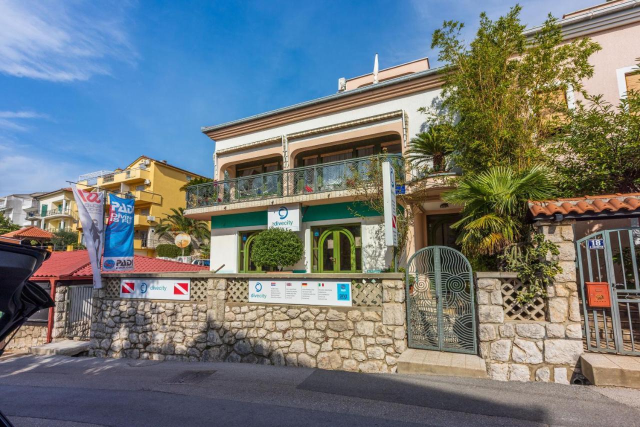 Apartment Riky Crikvenica Buitenkant foto